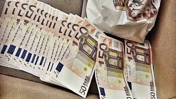 Курс Евро прогноз и график на 14 сентября 2023