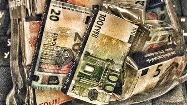 Курс Евро к Рублю прогноз на 25 — 29 марта 2024