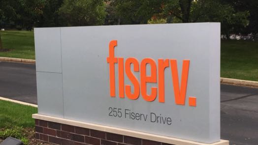 Fiserv прогноз на 2022 и 2023 год