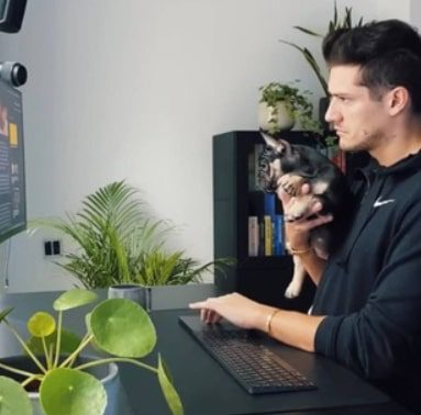 Александр Викторов