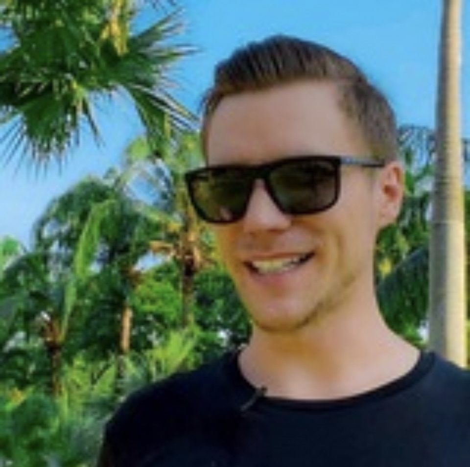 Телеграмм канал Игоря Череднякова (Деньги Есть ру)