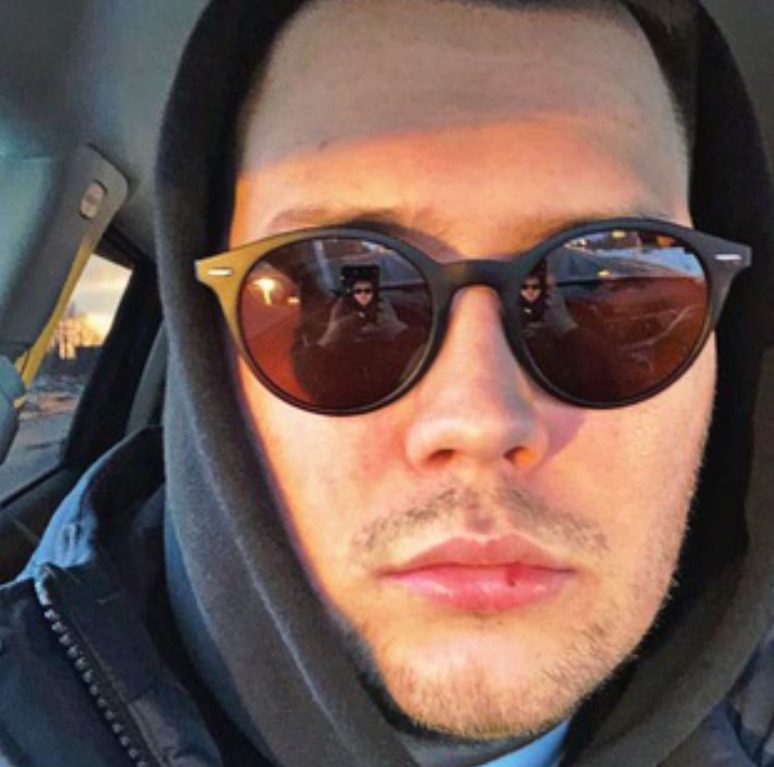 Илья Нейросети