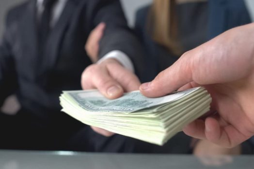 Как и зачем можно выкупить свой долг у банка?