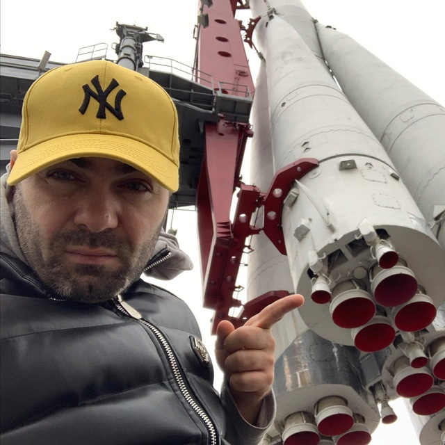 Ненастоящий Миллиардер