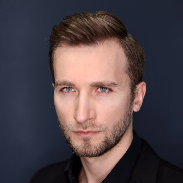 Константин Огарков