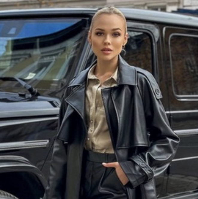 Александра Дарит