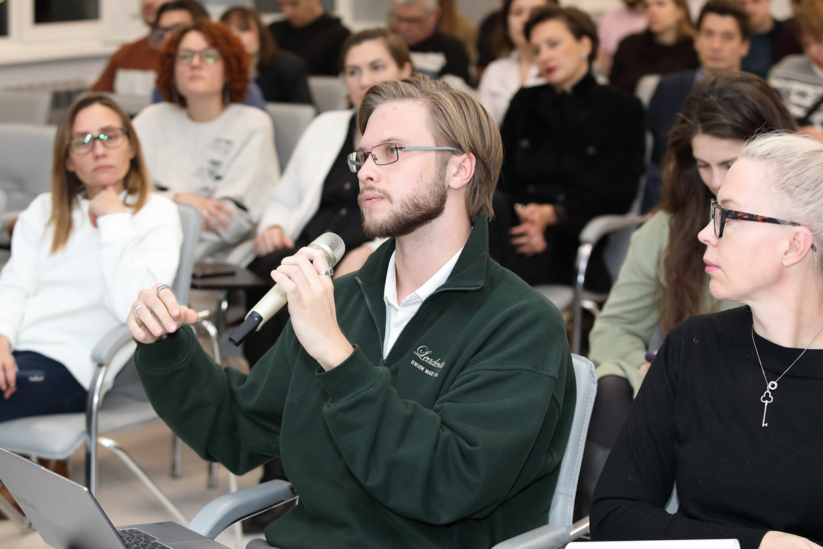 илья курзанов илья курзанов