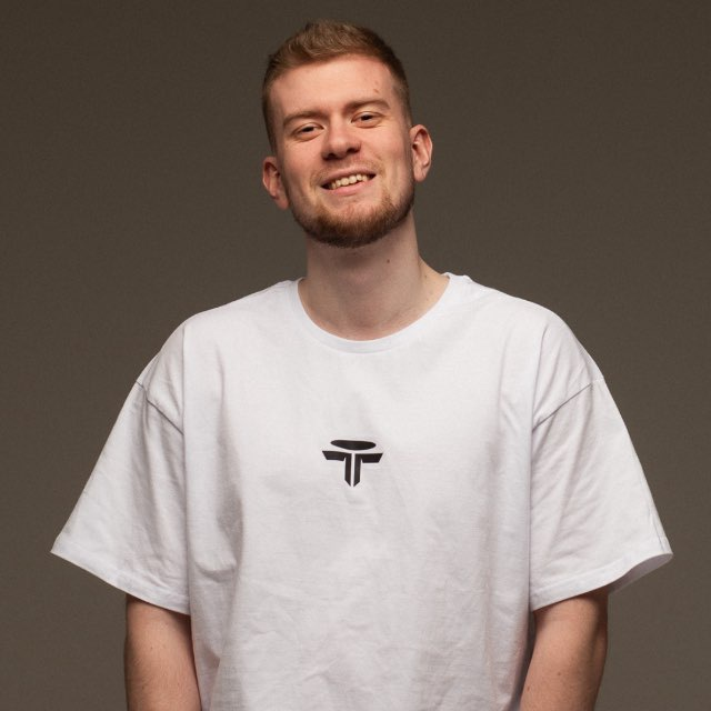 Дмитрий Леншин