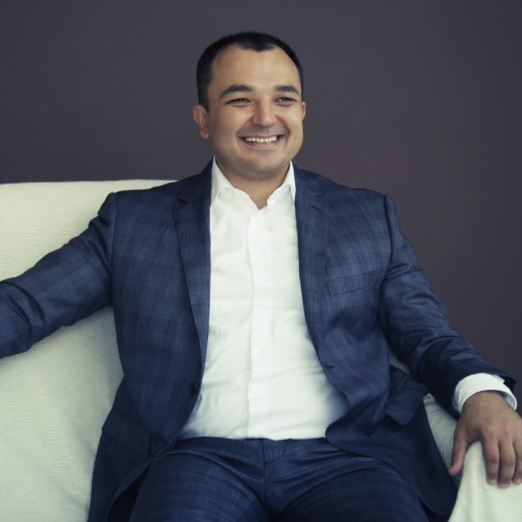 Дамир Халилов