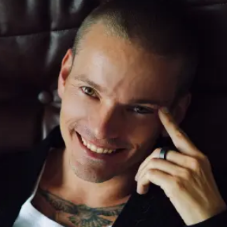 Дмитрий Думик